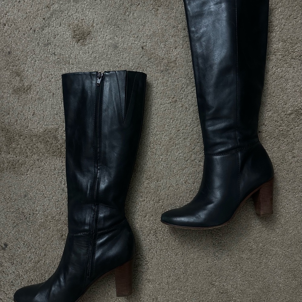 LL Bean Signature Line black knee-highs